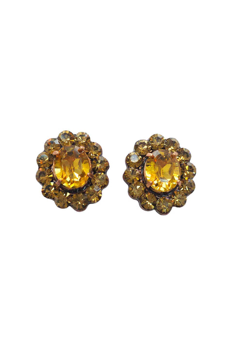 Brinco Flor da Alma: Pequeno e Delicado com Strass Marrom no Vintage | Favorito das Saharetes