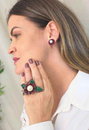Brinco Iracema: Redondo Clássico com Pedras Vermelhas, Verdes e Pérolas Banhado no Vintage | Casual Chic para  Dia a Dia