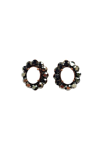 Brinco Naomi oval com pedras brancas e strass hematite banhado no vintage