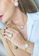 Brinco Paulina Classic de perolas e cristal banhado no dourado