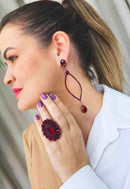 Brinco Enigma vermelho com strass e gotas banhado no vintage