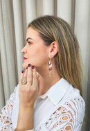 Brinco Laura com pedras pêssego banhado no dourado