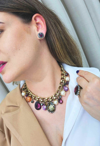 Brinco Vick Brenda ouro velho com pedras ametista e strass hematite