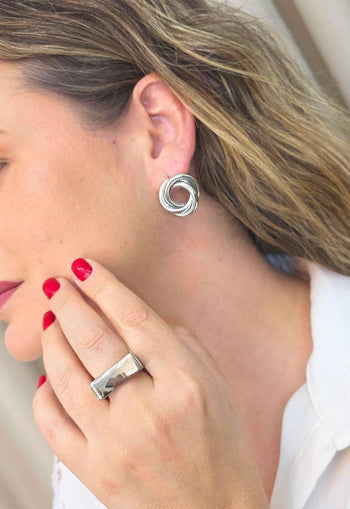 Brinco Solaris Silver de metal banhado no prata