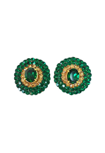 Brinco Rubra: Redondo com Pedras Verde Esmeralda e Strass no Dourado | Design By Sahara