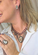 Brinco Viviane: Retangular Elegante com Strass Black Diamond no Vintage | Brilho na Medida