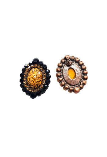 Brinco Zoe terra oval com pedras pretas e marrom banhado no vintage