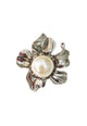 Broche Fiona: Floral Romântico com Pérola no Prata | Perfeito para Presentear