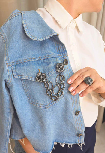 Maxi Broche Primor: Com Elos e Flores Hematite no Grafite | Peça Exclusiva
