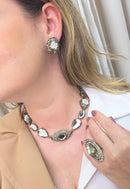 Colar Choker Arlete Ouro Velho: Moderno com Pedras Black Diamond
