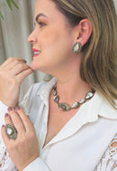 Colar Choker Arlete Ouro Velho: Moderno com Pedras Black Diamond