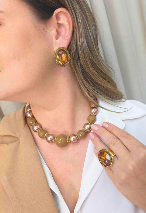 Colar Duna: Moderno de Bolas Marrom Ferrugem e Detalhes no Dourado | Estilo Atemporal