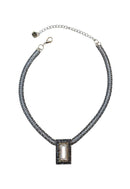 Colar Débora: Moderno com Retângulo de Hematite e Cristal e Venezianas Grafite e Prata | Seleção Especial da Dai