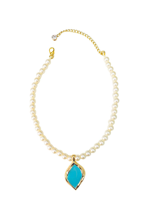 Colar Rutinha com perolas e pingente dourado esmaltado em azul