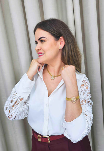 Colar Roseli com pingente oval light peach e veneziana dourada