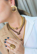 Colar Doha gold com bolas marrons e correntes douradas