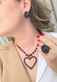 Colar Elisangela black com pingente de coração e pedras pretas