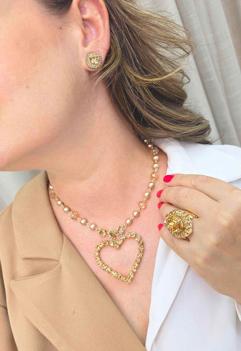 Colar Elisangela Gold: Romântico de Coração com Pedras no Dourado | By Sahara