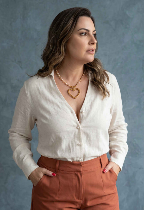 Colar Elisangela Gold: Romântico de Coração com Pedras no Dourado | By Sahara