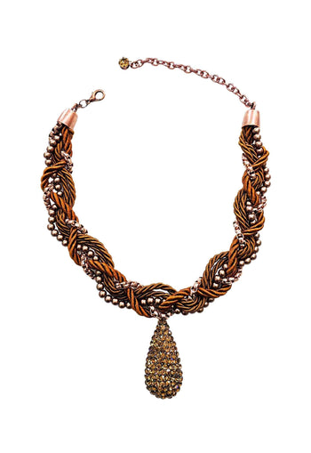 Colar Juno com trança de perolas venezianas e cordão com pingente de gota marrom