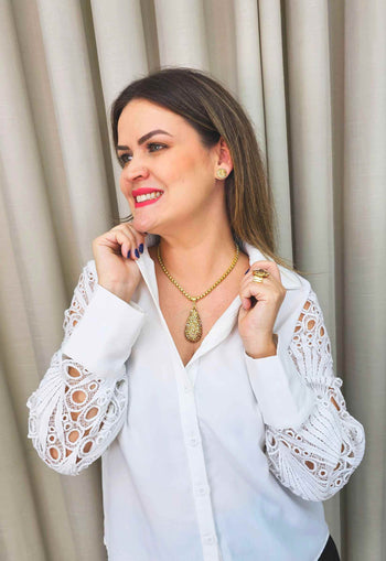 Colar Alure gold com pingente gota banhado no dourado