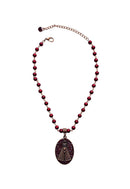 Colar Devoção vermelho com pingente de Nossa Senhora Aparecida banhado no vintage