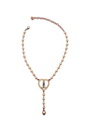 Colar Pérolas da Fé: Religioso com Nossa Senhora e Pérolas Rosê no Vintage | Peça Exclusiva