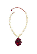 Colar Camarote vermelho com perolas banhado no vintage