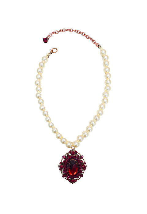 Colar Camarote vermelho com perolas banhado no vintage