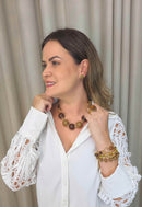 Colar Acervo: Clássico de Bolas e Pedras em Tons Marrom no Dourado | Estilo Atemporal