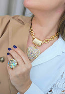 Colar Vip boreal com pingente de coração dourado e strass furta cor