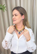 Maxi colar Fiorenza com mix de pingentes de pedras coloridas banhado no dourado