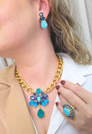 Colar Paola Turquesa: Moderno com Pedras Azuis e Correntaria no Dourado | Destaque no seu Look
