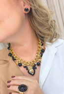 Maxi Colar Zaira: Romântico com Pedras Pretas, Coração, Cristais pretos e Corrente no Dourado | Look de Festa