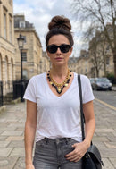 Maxi Colar Zaira: Romântico com Pedras Pretas, Coração, Cristais pretos e Corrente no Dourado | Look de Festa