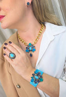 Colar Paola Turquesa: Moderno com Pedras Azuis e Correntaria no Dourado | Destaque no seu Look