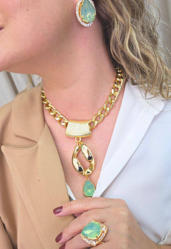 Colar Euforia Classic de elos dourados e pingente de gota verde menta
