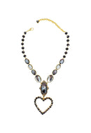 Colar Noemia de pedras hematite com pingente de coração banhado no dourado