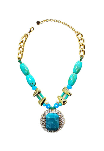 Colar Nina com pedras em tons de azuis e turquesa com detalhes em dourado