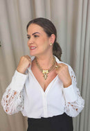 Colar Ofélia: Romântico com Pérolas Rosê e Pedras no Dourado | Peça Exclusiva