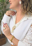 Colar de pérolas Marieta com pingente dourado e perola grande