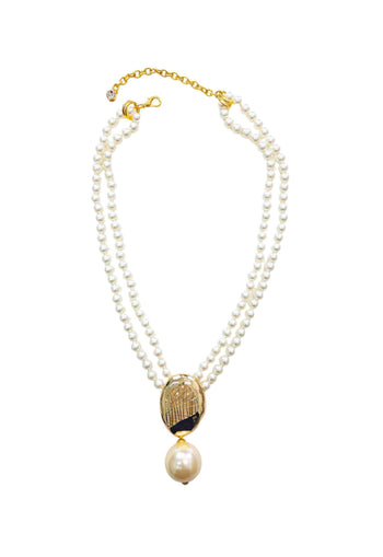 Colar de pérolas Marieta com pingente dourado e perola grande