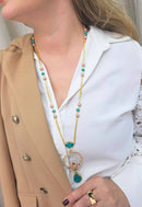 Colar Eduarda: Estilo Longo com Pingente e Pedras Coloridas no Dourado | Design By Sahara