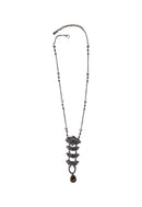 Colar Rosemeire: Estilo Longo com Pingente de Pedras Hematite no Grafite | Favorito das Saharetes
