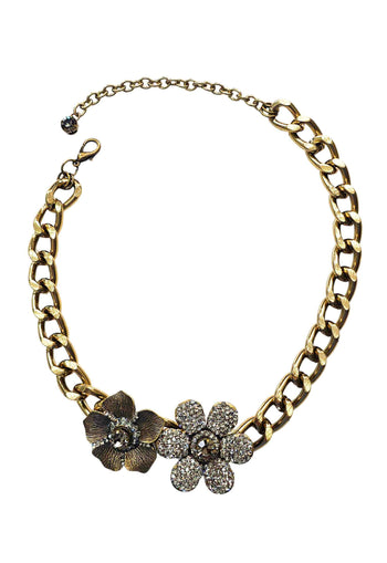 Colar Petra de flores com pedras black diamond e correntes ouro velho