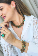 Colar Arminda luxo com perolas e cristais cobreados e verde banhado no ouro velho