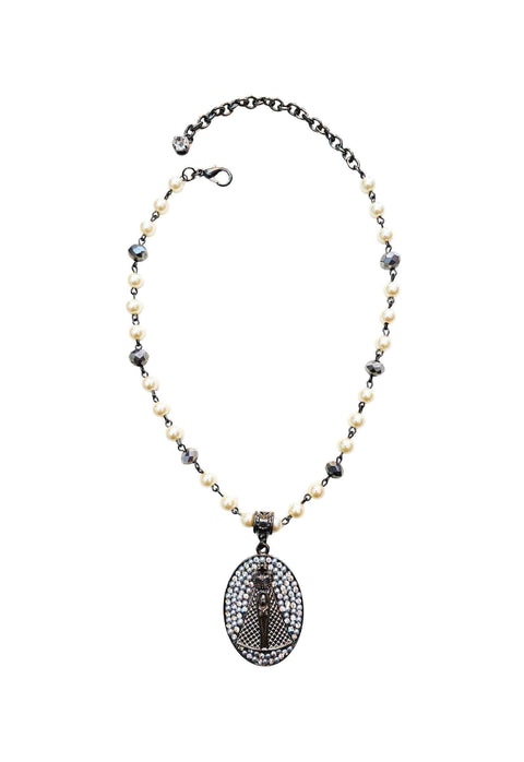 Colar Devoção perola e grafite com pingente de Nossa Senhora Aparecida banhado no onix