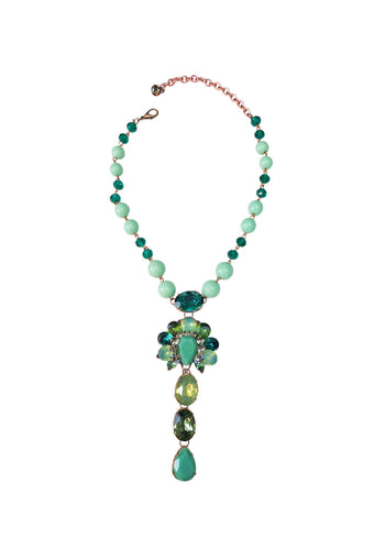 Colar Izaura vintage de pingente e pedras verdes