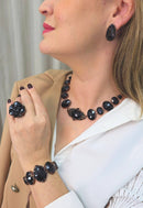 Colar Choker Vanusa: Estiloso com Pedras Pretas no Vintage | Toque de Sofisticação
