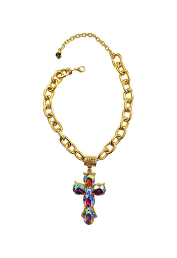 Colar Ester boreal com crucifixo de pedras furta cor banhado no dourado